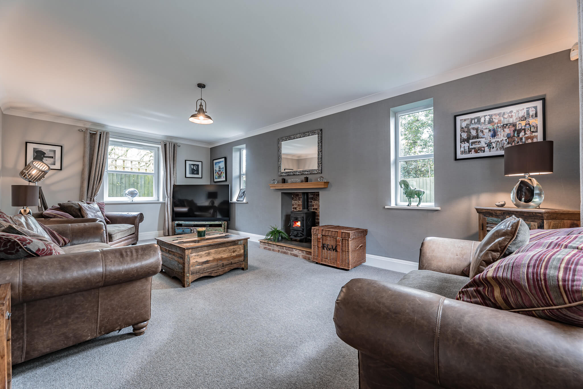 high-specification-property-in-northwich-living-room-jlordandco